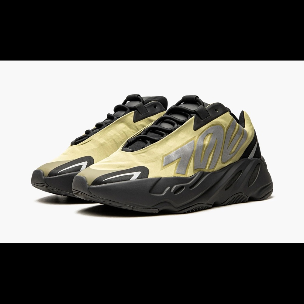 Authentic Brand New in Box Adidas Yeezy 700 MNVN Resin US Size 12